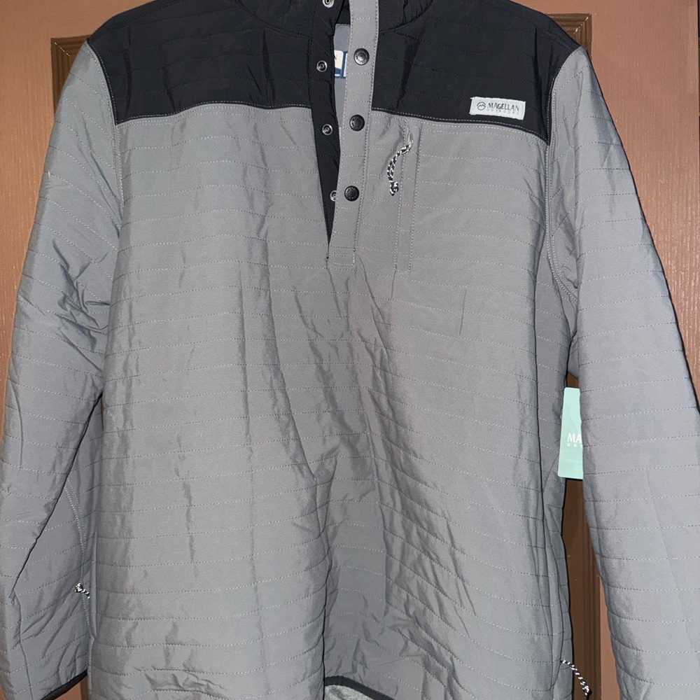 Magellan Outdoors Men's Black and Gray Quilted Jacket XL